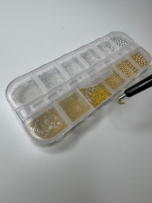 Magnetic Nail Art Pen 1 Box Of 12 Gold and Silver