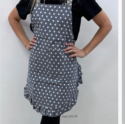 APRON FOR WORK SOJOOD SIRHAN