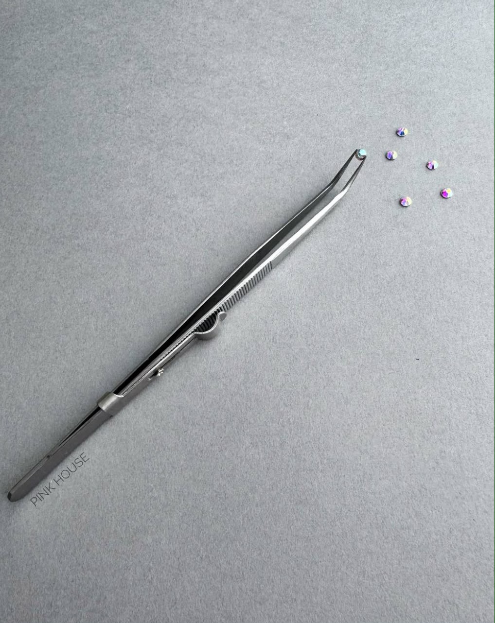 CRYSTAL TWEEZERS Pink House
